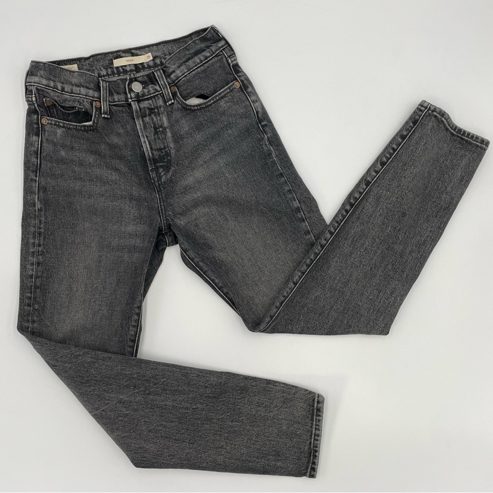 Levi's Wedgie Icon Jeans Better Weather Women Size‎ 25 Gray Button Fly Tapered